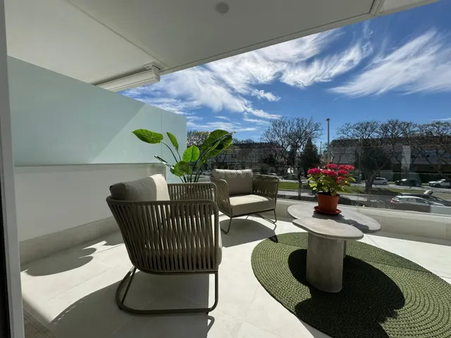 Amplio Apartamento a Estrenar con Piscina y Zonas Comunes en - foto 2