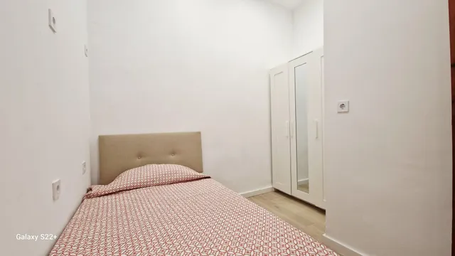 Piso 2 habitaciones 52m² en alquiler - Casco Antiguo — 13