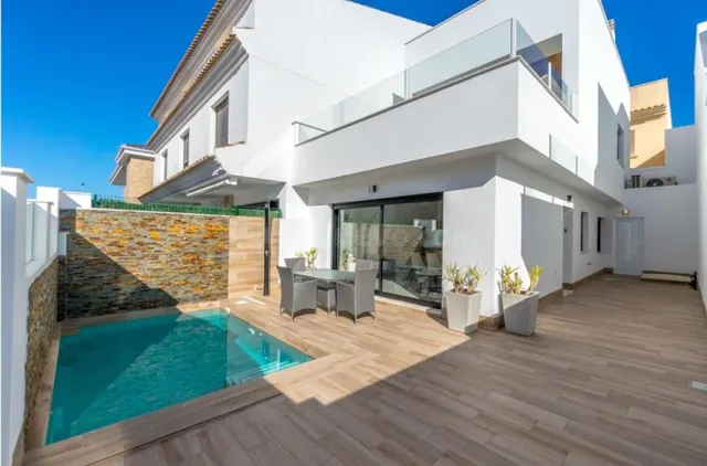 Villa 3 habitaciones 133m² en venta - La Torre de la Horadada — 4