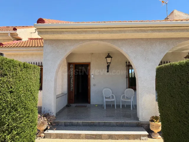 CHALET CON PARCELA INDEPENDIENTE EN LA PUEBLA - foto 5