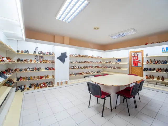 Local comercial en Cruz del Señor - foto 3