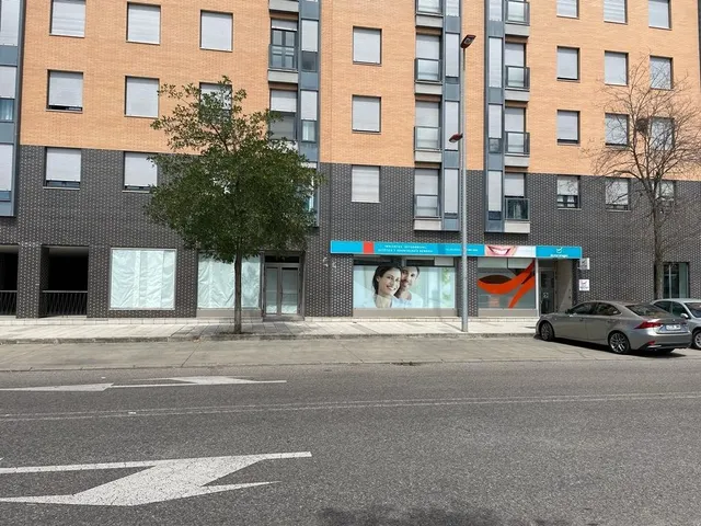 ALQUILER LOCAL LA ROSALEDA — 2