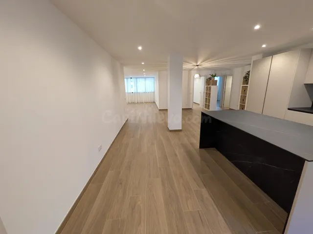 Amplio y Moderno Piso en Alquiler en Bons Aires, Palma de Ma