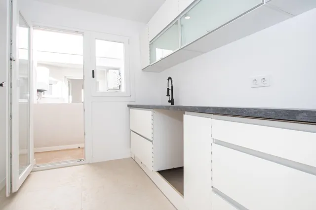 ¡Exclusivo piso de obra nueva ideal para familias en Palma de Mallorca! — 11