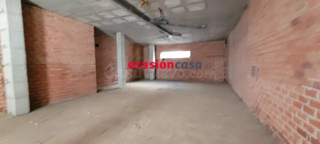 LOCAL COMERCIAL EN BRUTO EN POZOBLANCO - foto 4