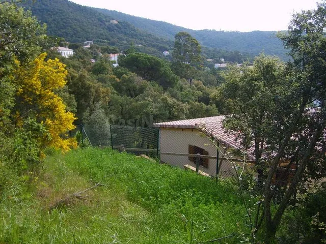 Parcela de 941 m2 en la Urbanización Sant Miquel d'Aro - foto 3