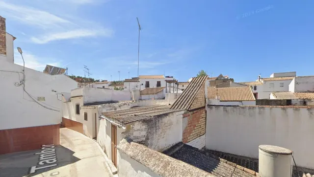 CASA EN LA PUEBLA DE LOS INFANTES