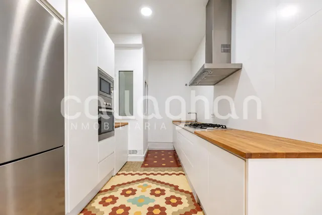 Tu vivienda en ruzafa: encanto modernista y luminosidad — 6