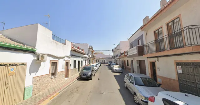 Venta casa en Dos Hermanas (Sevilla) — 2
