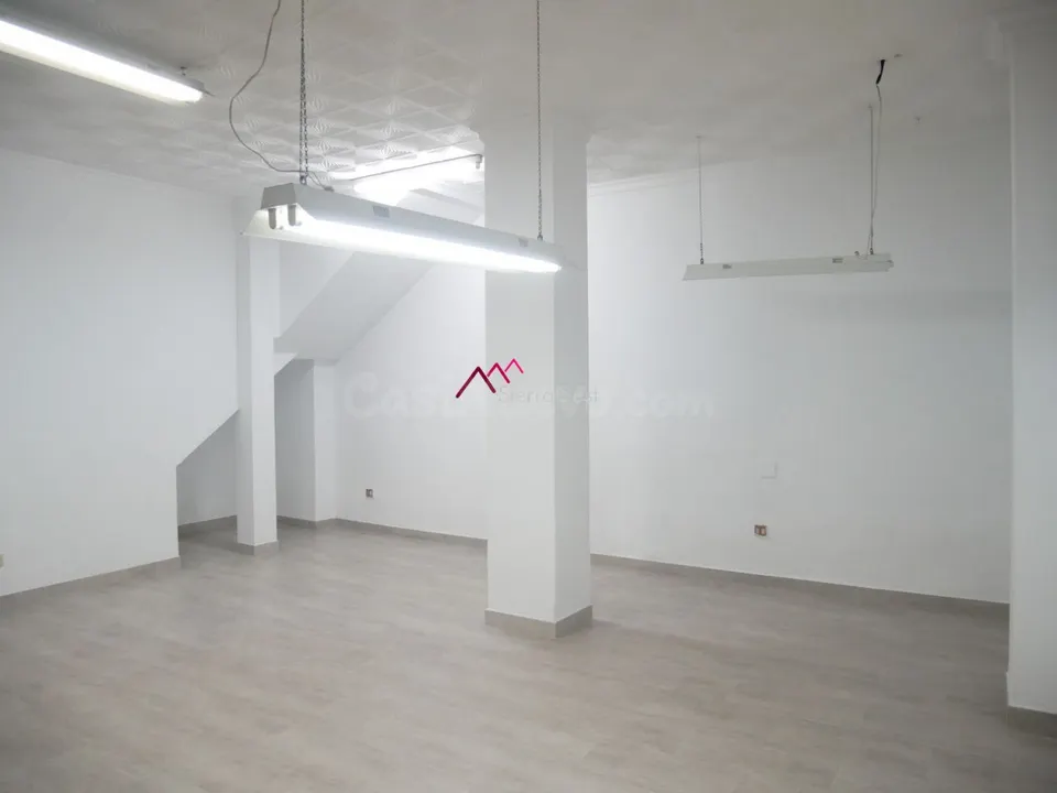 ALQUILER LOCAL CENTRO