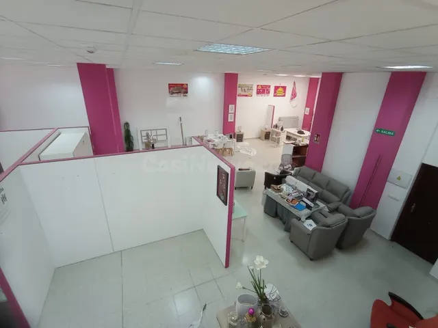 ESPECTACULAR LOCAL EN PLENO CENTRO - foto 4