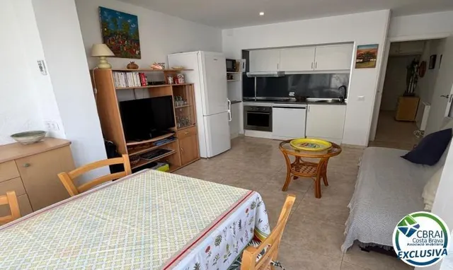 Piso de una habitación a 50 m de la playa — 14