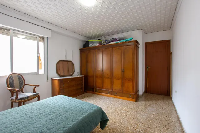 ¡amplia vivienda en pleno centro de Algemesí con garaje! — 30