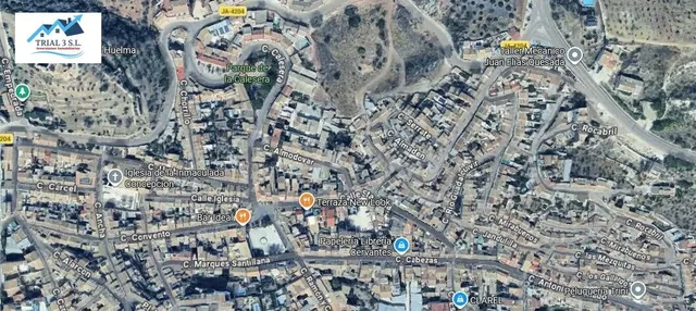 Venta Casa en Huelma (Jaén) — 2
