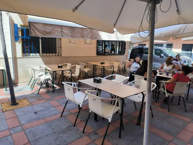Local comercial en venta en Fuengirola. - foto 3