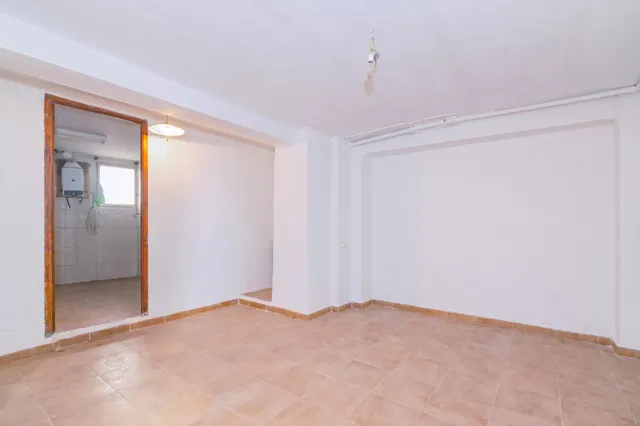 La mejor casa rural de Güejar Sierra se acaba de poner a la venta — 42