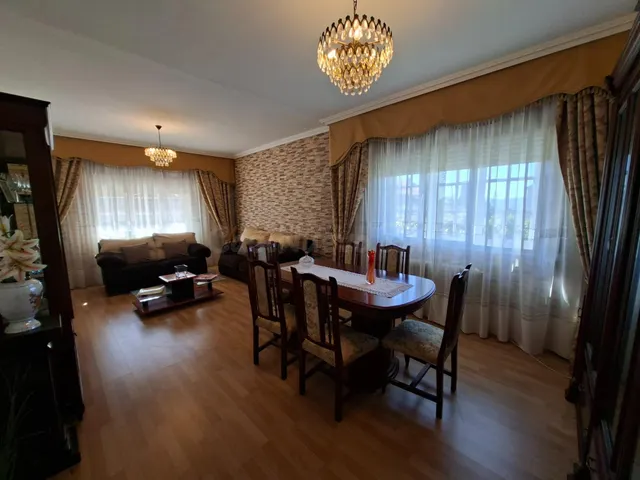 Espectacular Casa en Vilagarcía de Arousa, Zona Cornazo - Ru - foto 5
