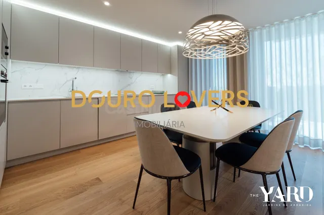 Apartamento 4 habitaciones 154m² en venta - Santa Marinha e  - foto 4