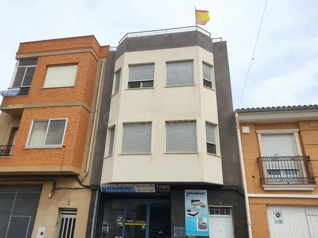 CASA INDEPENDIENTE CON ACABADOS DE LUJO