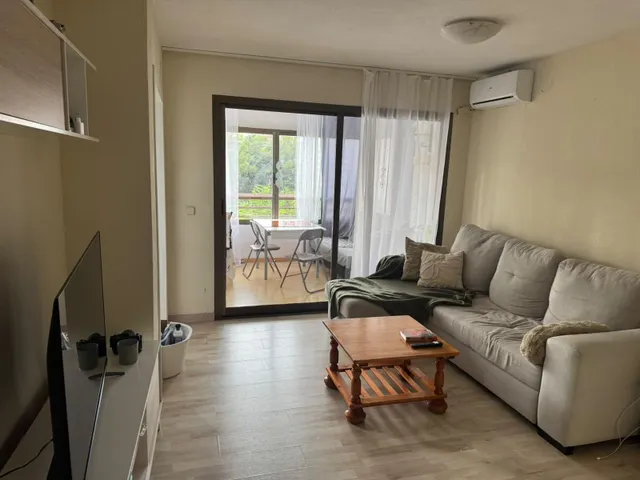 Bonito apartamento de 1 dorm. en zona Mercadona-Hotel Bali e - foto 2