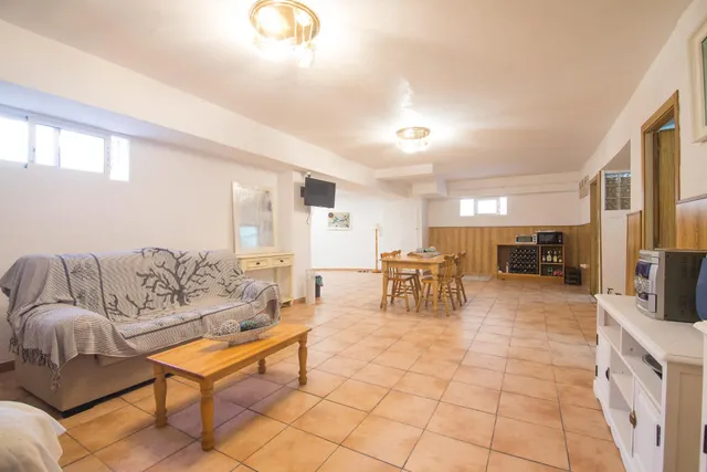 CHALET PAREADO A UN PASO DEL CAMPO DE GOLF CON 5 habitaciones 3 BAÑOS — 41