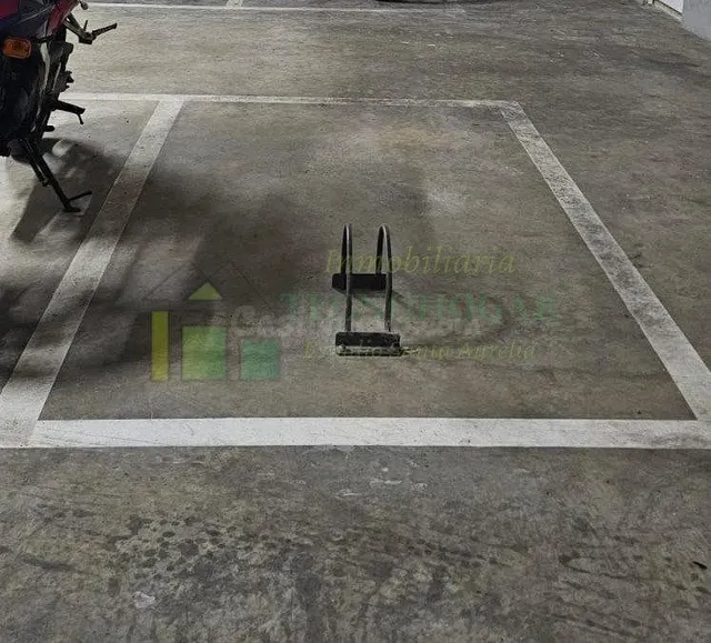 ALQUILER PLAZA DE GARAJE PARA MOTO