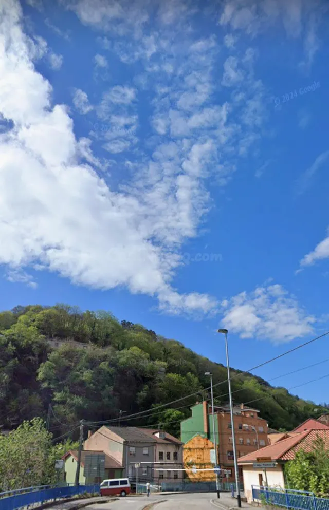 SOLAR EDIFICABLE EN FIGAREDO (MIERES) - foto 2