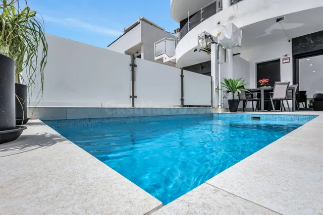 Apartamento de 2 dormitorios en Los Alcázares - foto 2