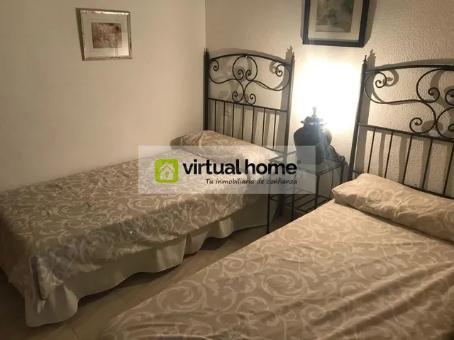Primera linea Levante, 2 habitaciones y 2 baños - foto 2