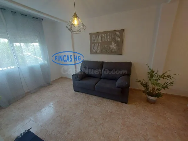 Vivienda reformada con tres dormitorios y agradables vistas  - foto 4