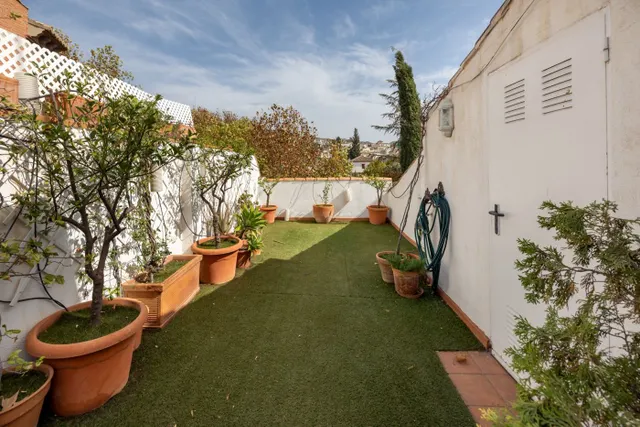 GR2524 - Granada center — 15