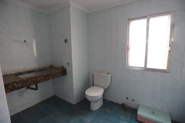 CASA PARA REFORMA ÍNTEGRA PRÓXIMA A PLAZA DEL ARENAL CON 375 m2 DE PARCELA Y 225 m2 DE PATIO — 32