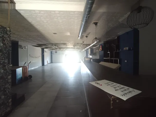 SE ALQUILA ESPECTACULAR LOCAL COMERCIAL EN ALCOLEA (CÓRDOBA). — 10