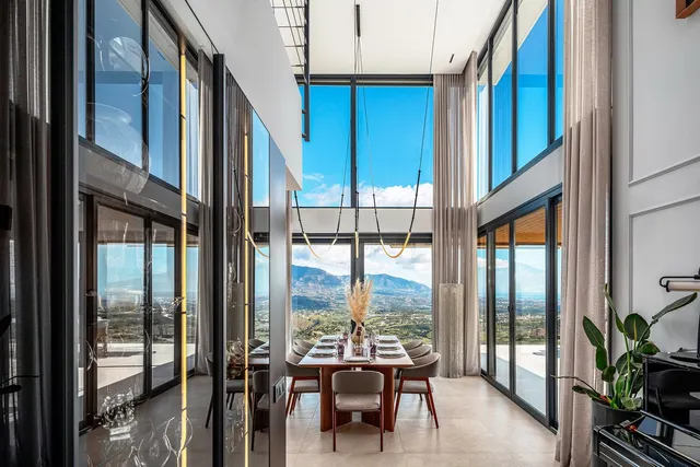 Chalet 6 habitaciones 640m² en venta - Ojen pueblo — 7