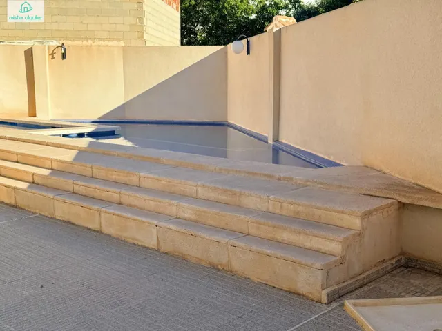 APARTAMENTO MODERNO PARA LARGA DURACIÓN EN LA ZONA ALTA DE EL CAMPELLO — 34
