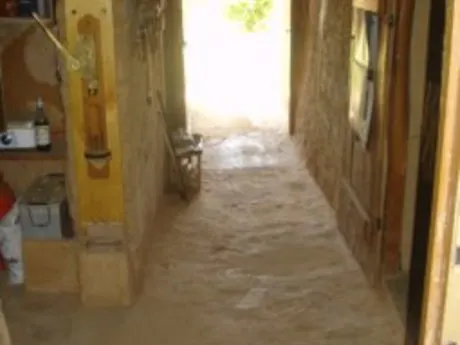 SE VENDE BODEGA EN VILLACÉ, RESTAURADA, CON  MERENDERO, 2 BAÑOS, BARBACOA, APARCAMIENTO Y JARDÍN — 7