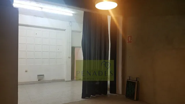 LOCAL COMERCIAL EN CENTRO CIUDAD — 7