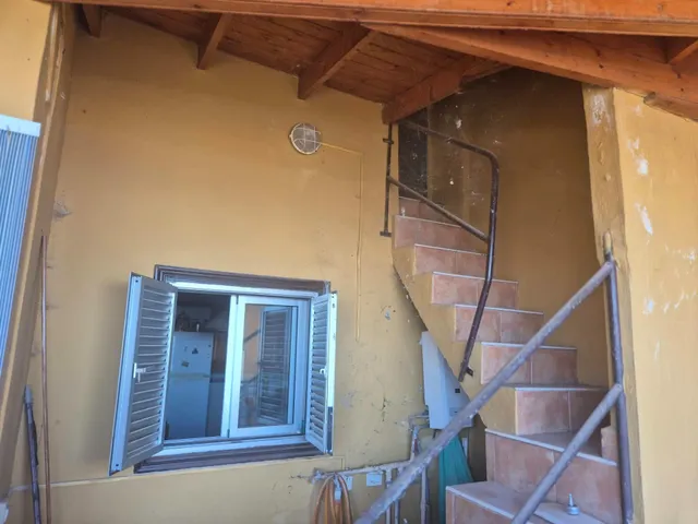 Casa de pueblo a reformar — 43