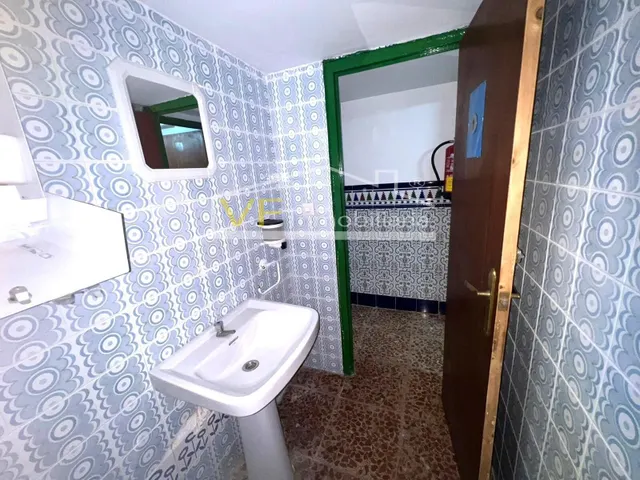 ¡Estupendo local en Olletas! — 34