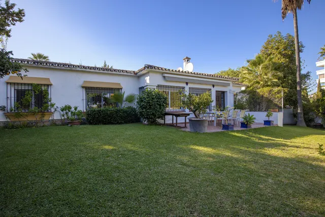 Chalet 4 habitaciones 230m² en venta - Marbella — 34