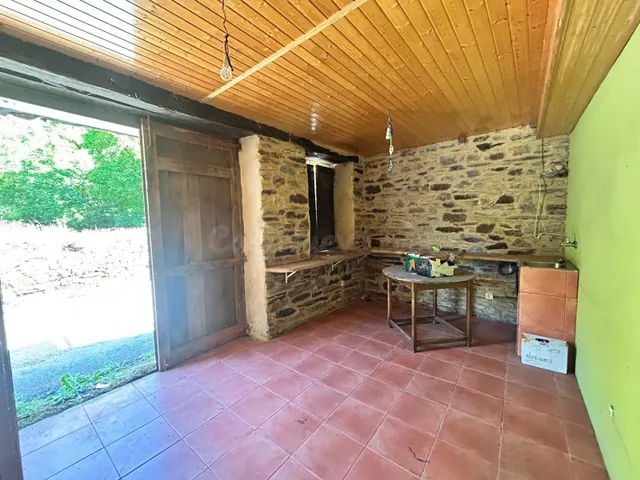 Encantadora Casa de Piedra en el Camino de Santiago por solo - foto 3