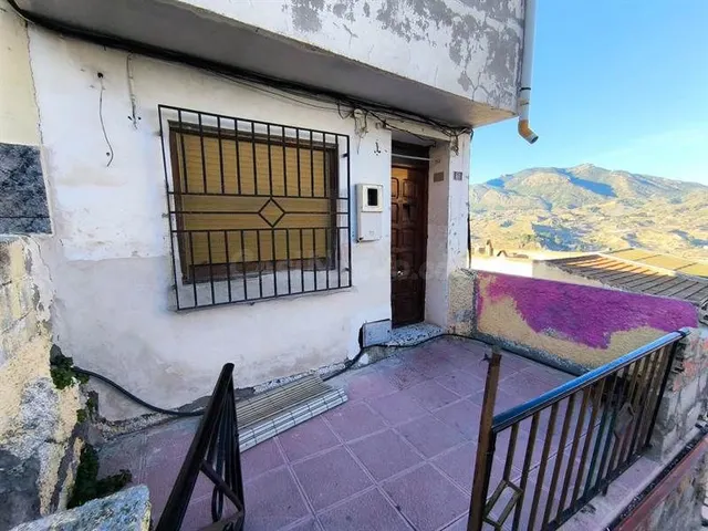 Casa 4 habitaciones 213m² en venta - ABARÁN - foto 3