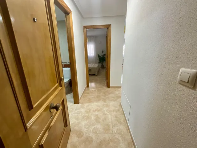 Gran apartamento en Torrevieja: 1 baño, 1 aseo — 17