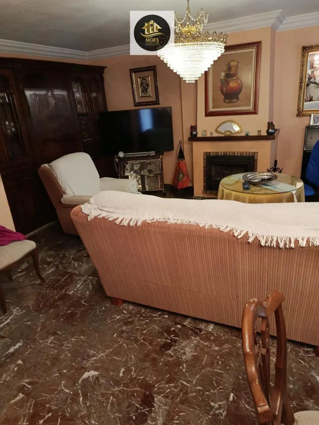 CASA EN URBANIZACIÓN AZAHAR - foto 2