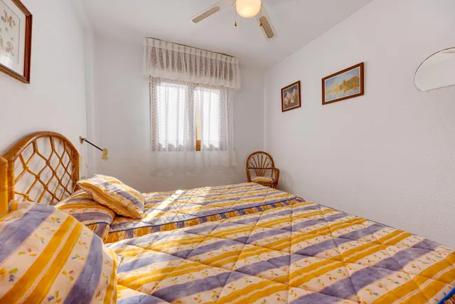 Ático duplex con solárium, vistas al mar y a 280 metros de la playa de La Mata — 18