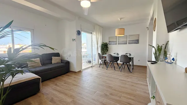 APARTAMENTO CON 3 DORMITORIOS EN EL CORAZÓN DE NERJA — 9
