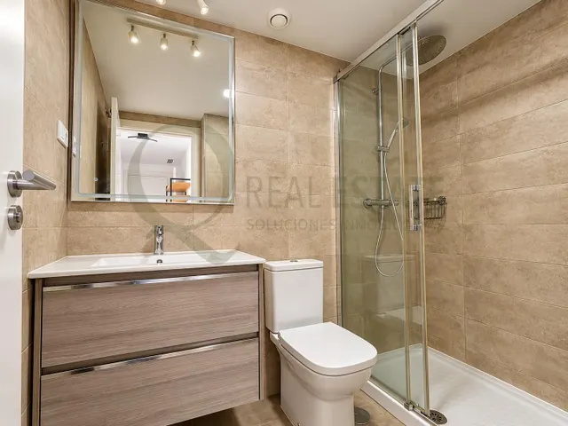 Exclusivo piso en alquiler de larga estancia en pau 5 – playa de san juan, Alicante | 3 dormitorios, piscina y urbanización privada — 10