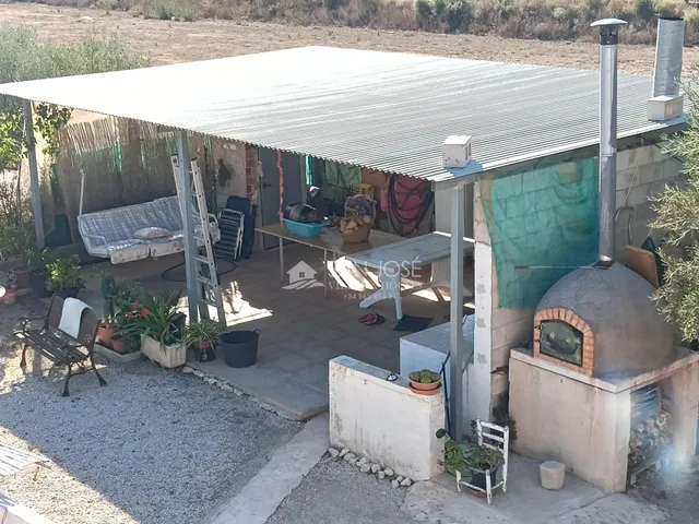 SE VENDE CHALET EN BUEN ESTADO EN ASPE ZONA CARRETERA DE LA ROMANA — 11