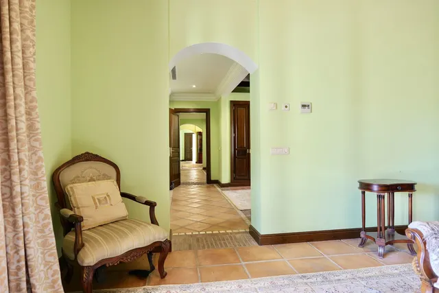Chalet 6 habitaciones 980m² en venta - Costa del Sol — 20