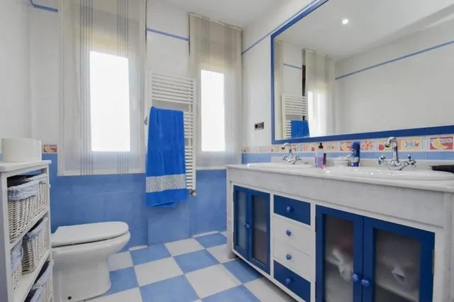 Chalet en venta en Maracena — 41